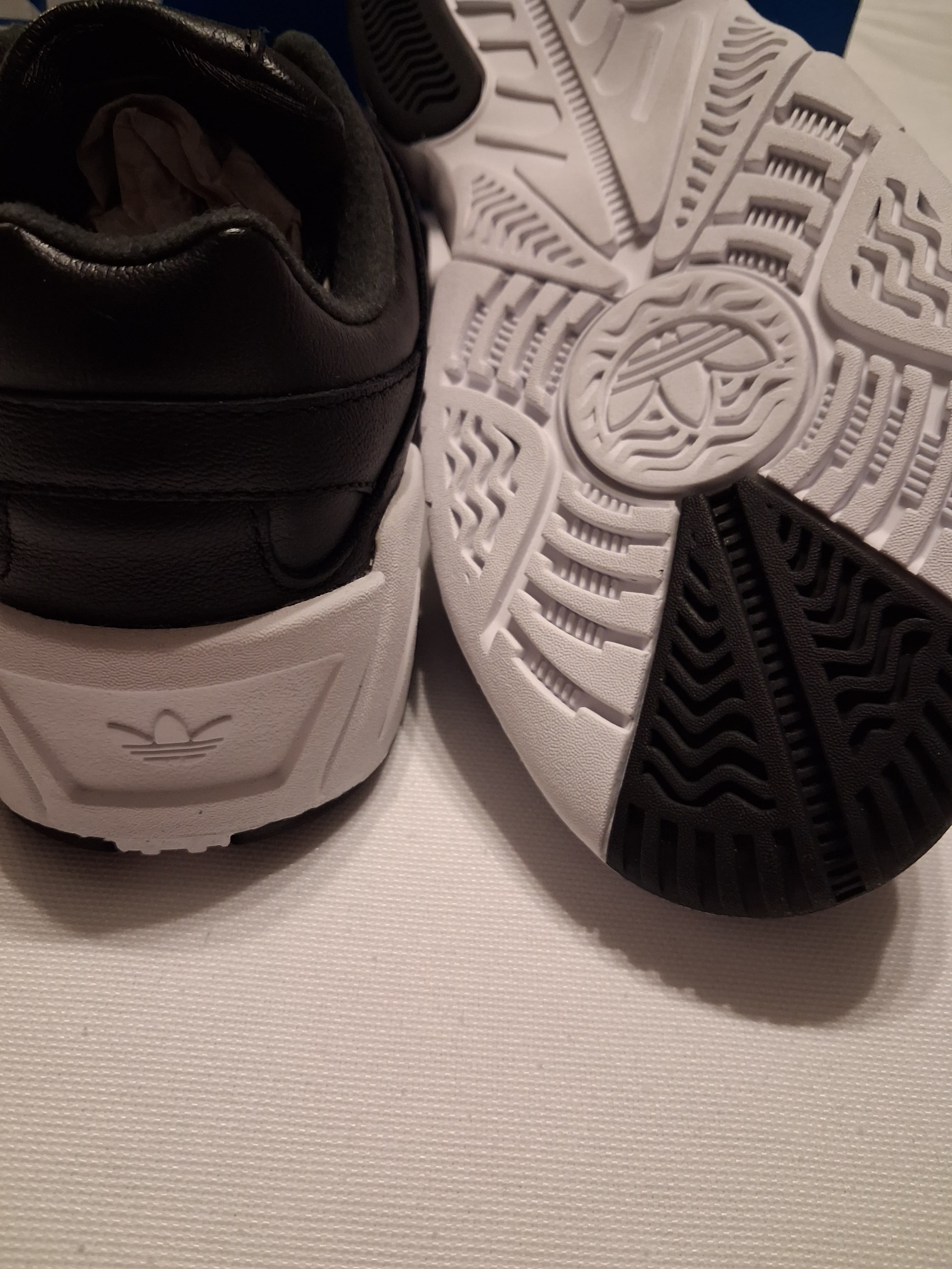 adidas Predator XLG - Lifestyle Version black (39 1/3)((IF1111)