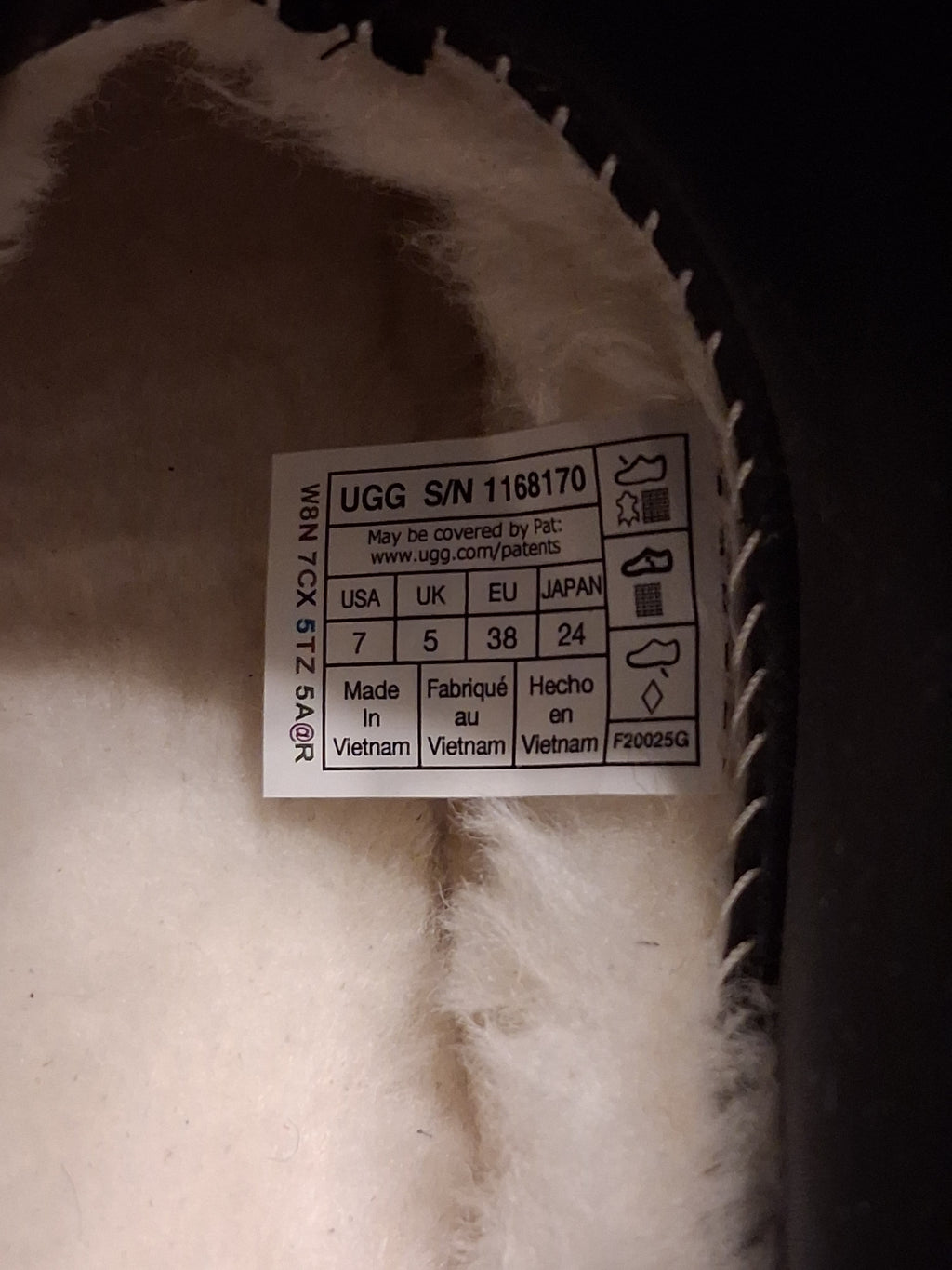 UGG W Classic Mini Dipper black (38)(1168170)