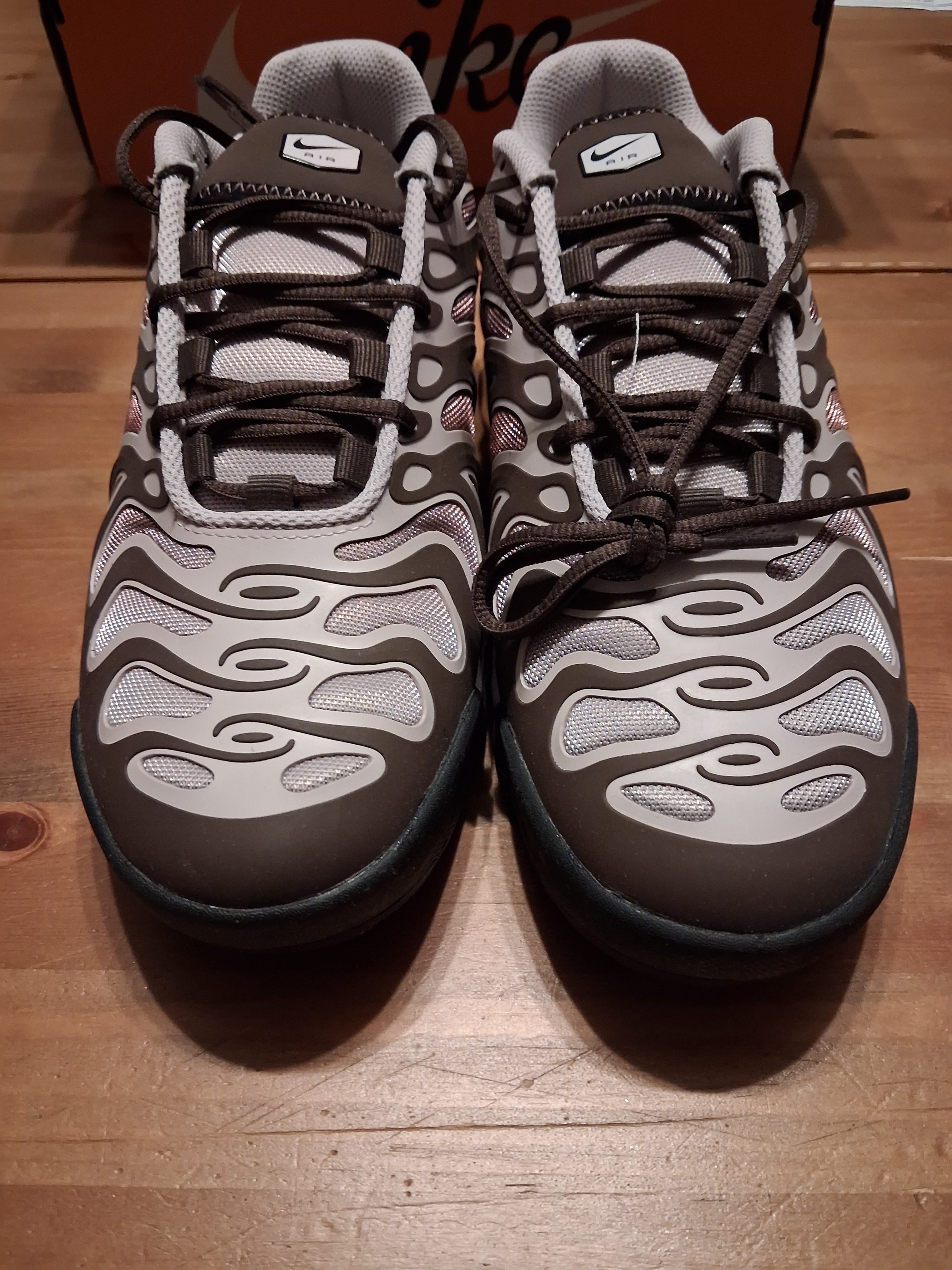 nike air max plus drift baroqur brown (40)(41)(fv4081 200)