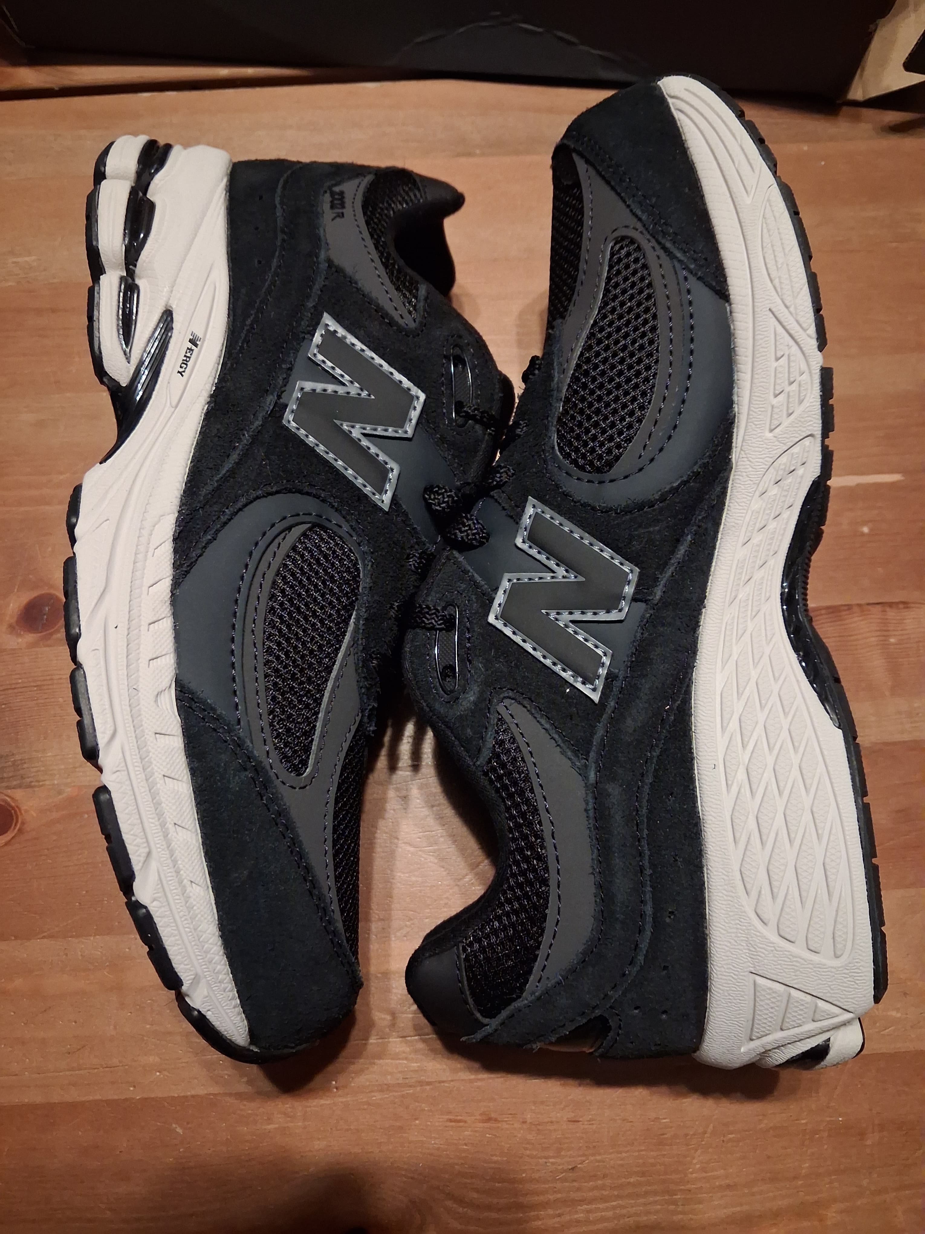 New Balance 2002R gc2002bk (38.5)