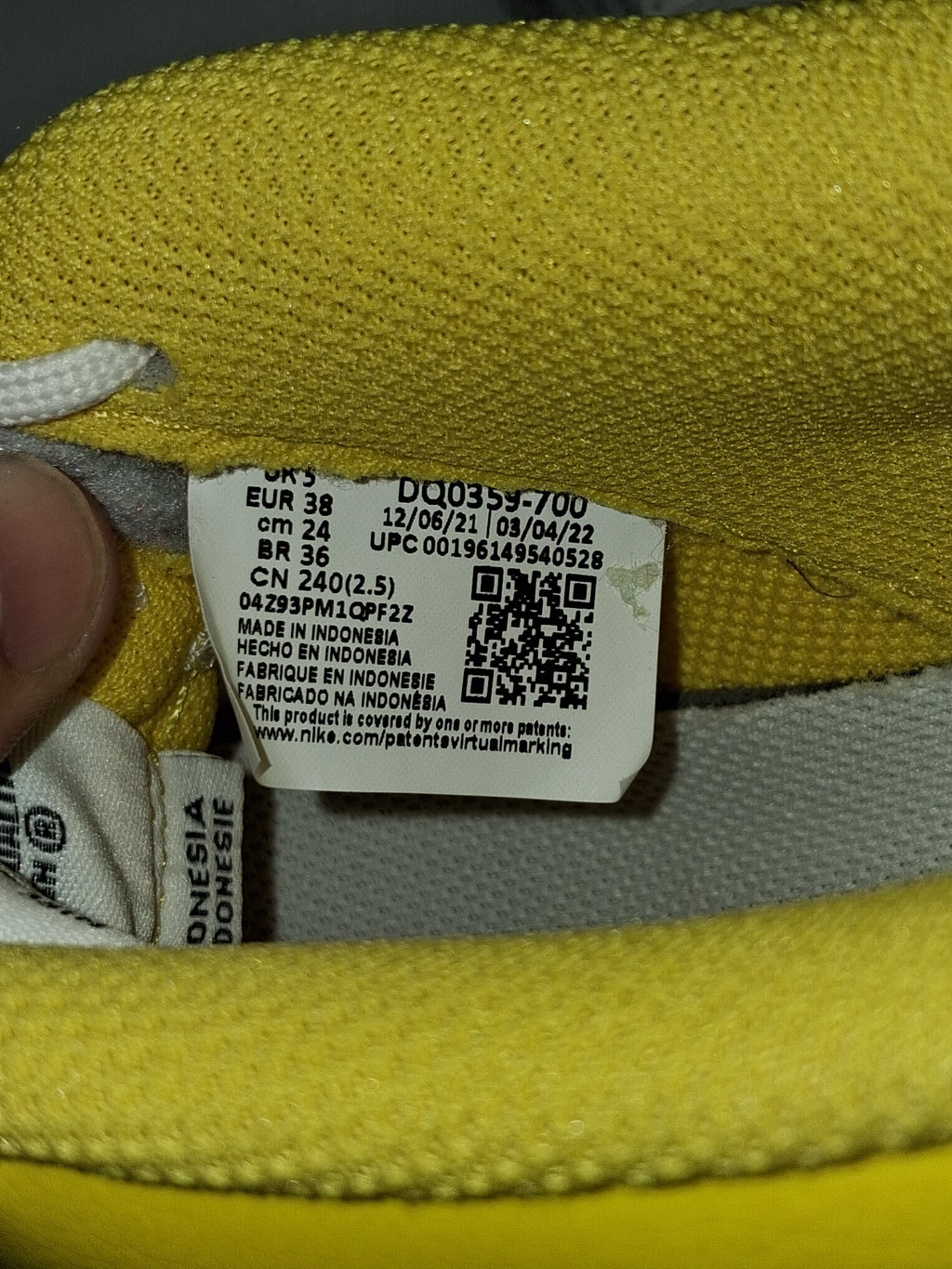 nike air Force 1 lv8 gs tour yellow, sail Black (38)(DQ0359 700)